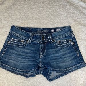 Miss me shorts size 28